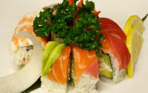 Order Rainbow Roll food online from Kino Sushi store, Los Angeles on bringmethat.com