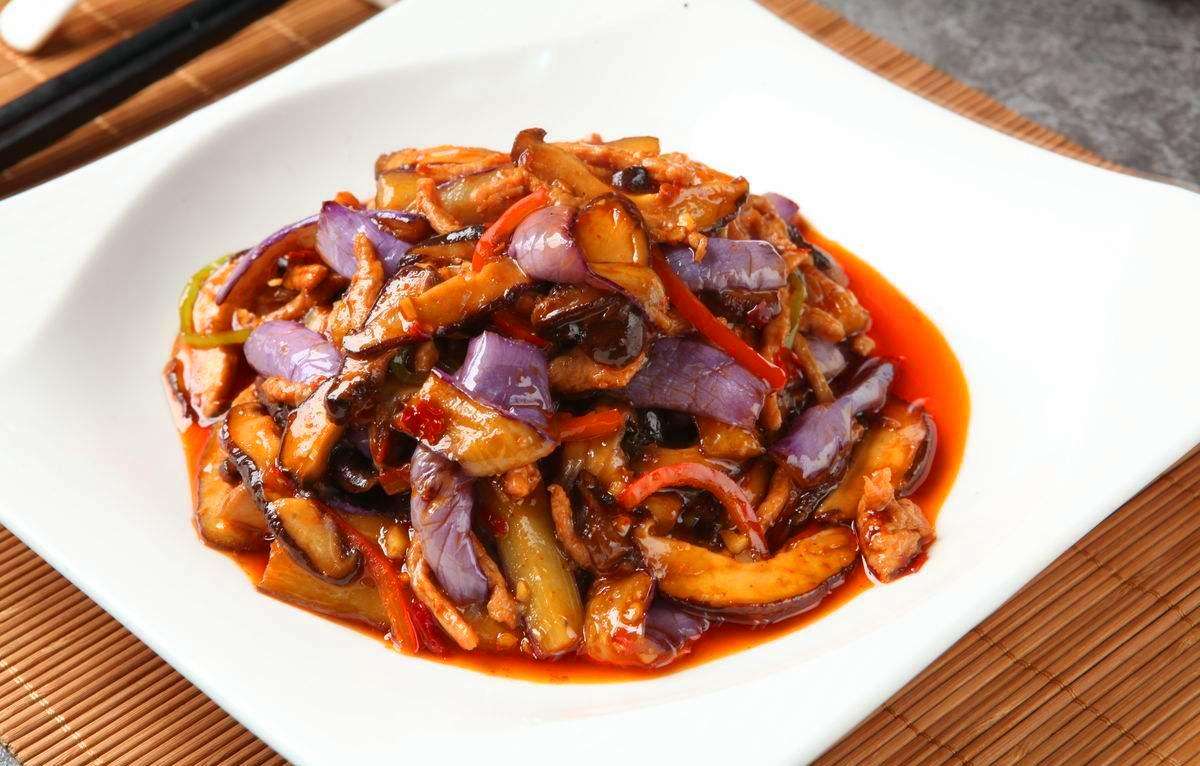 Order V10. Eggplant with Garlic Sauce 鱼香茄子 food online from Shu Chinese Restaurant store, Guilderland on bringmethat.com