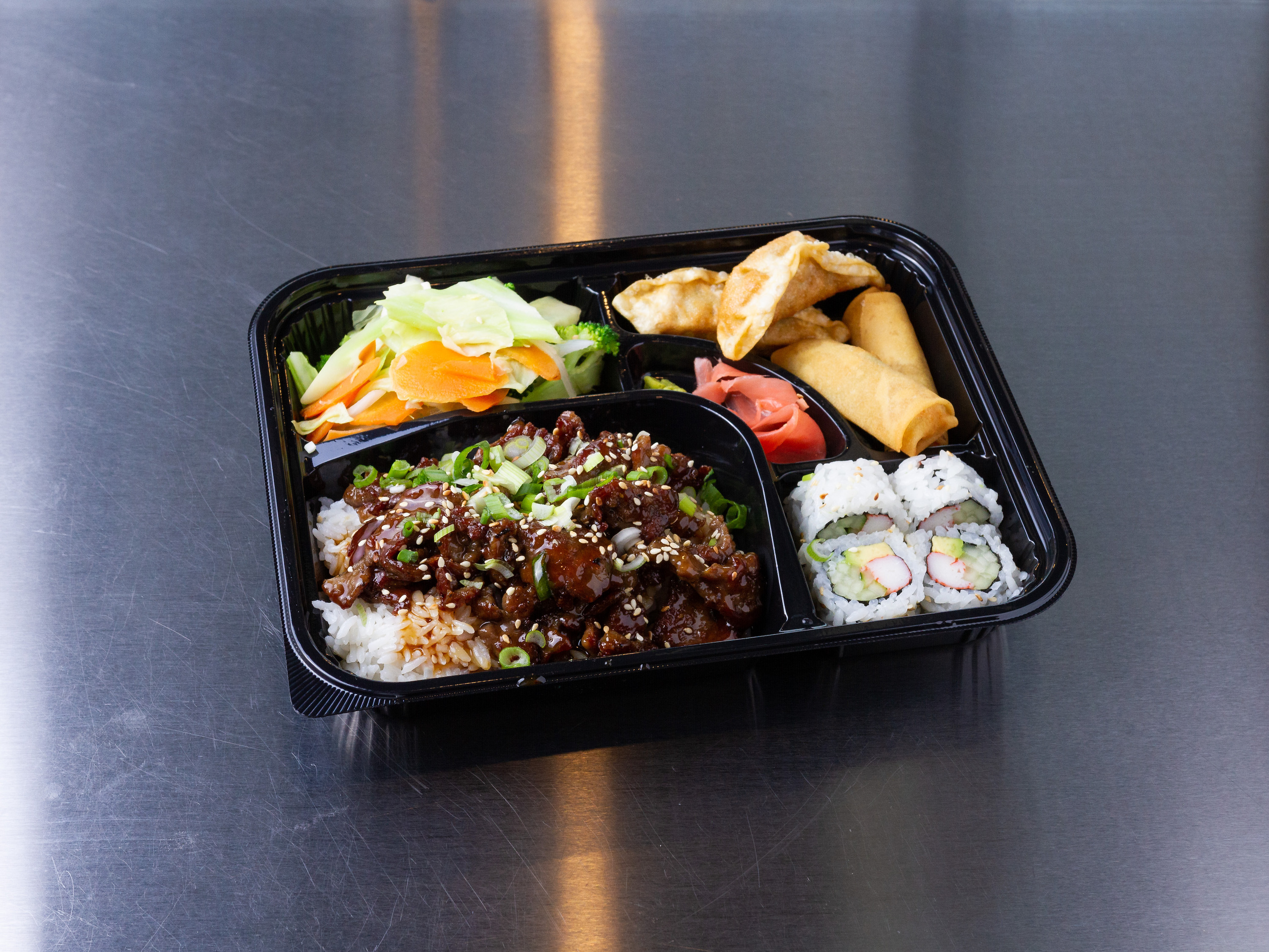 Order Bento Beef food online from Hibachi Express store, Brandywine on bringmethat.com