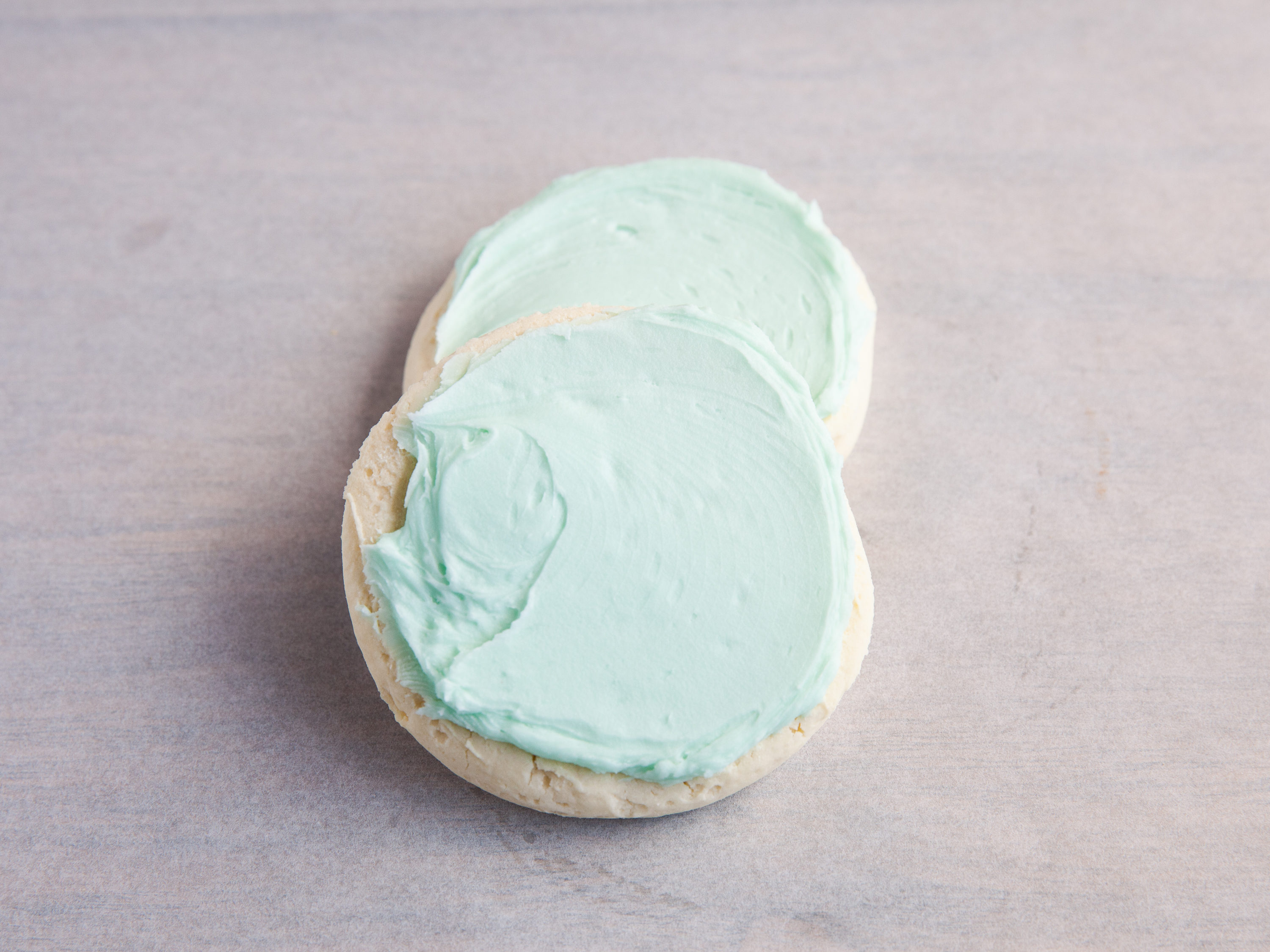Order Frosted Sugar Cookie food online from Fiiz Drinks St George store, St. George on bringmethat.com