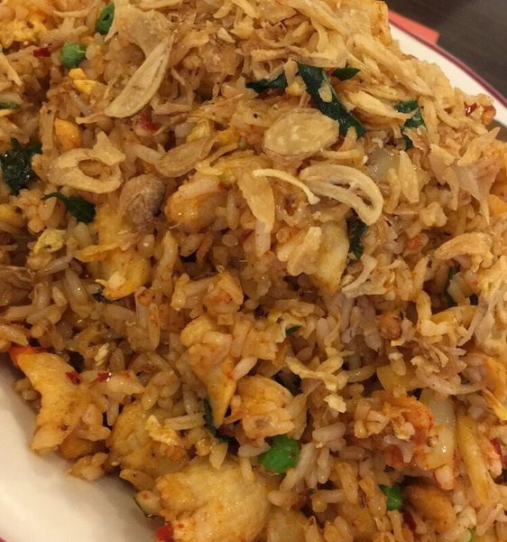 Order 35. Thai Spicy Fried Rice food online from Hunan Village store, Ashburn on bringmethat.com