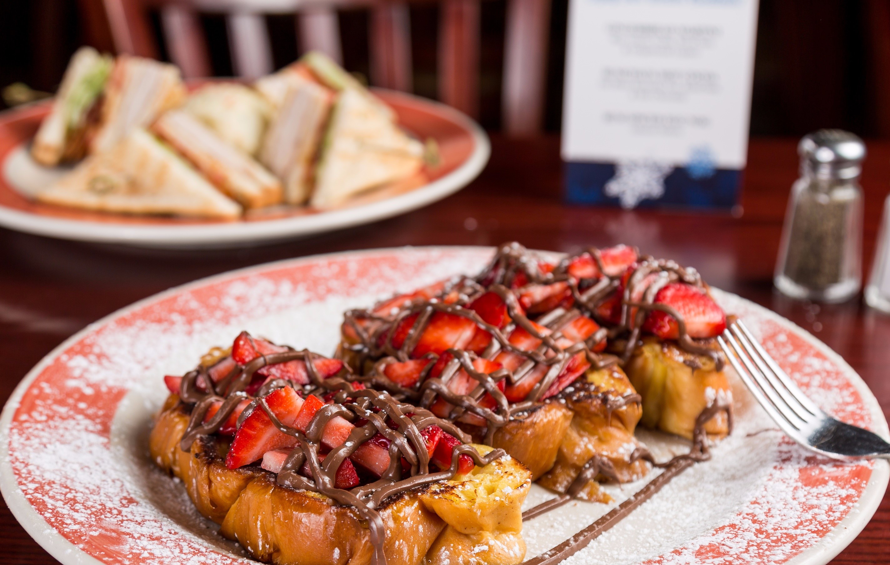 Order Strawberry Nutella French Toast food online from Glen Cove Diner store, Glen Cove on bringmethat.com