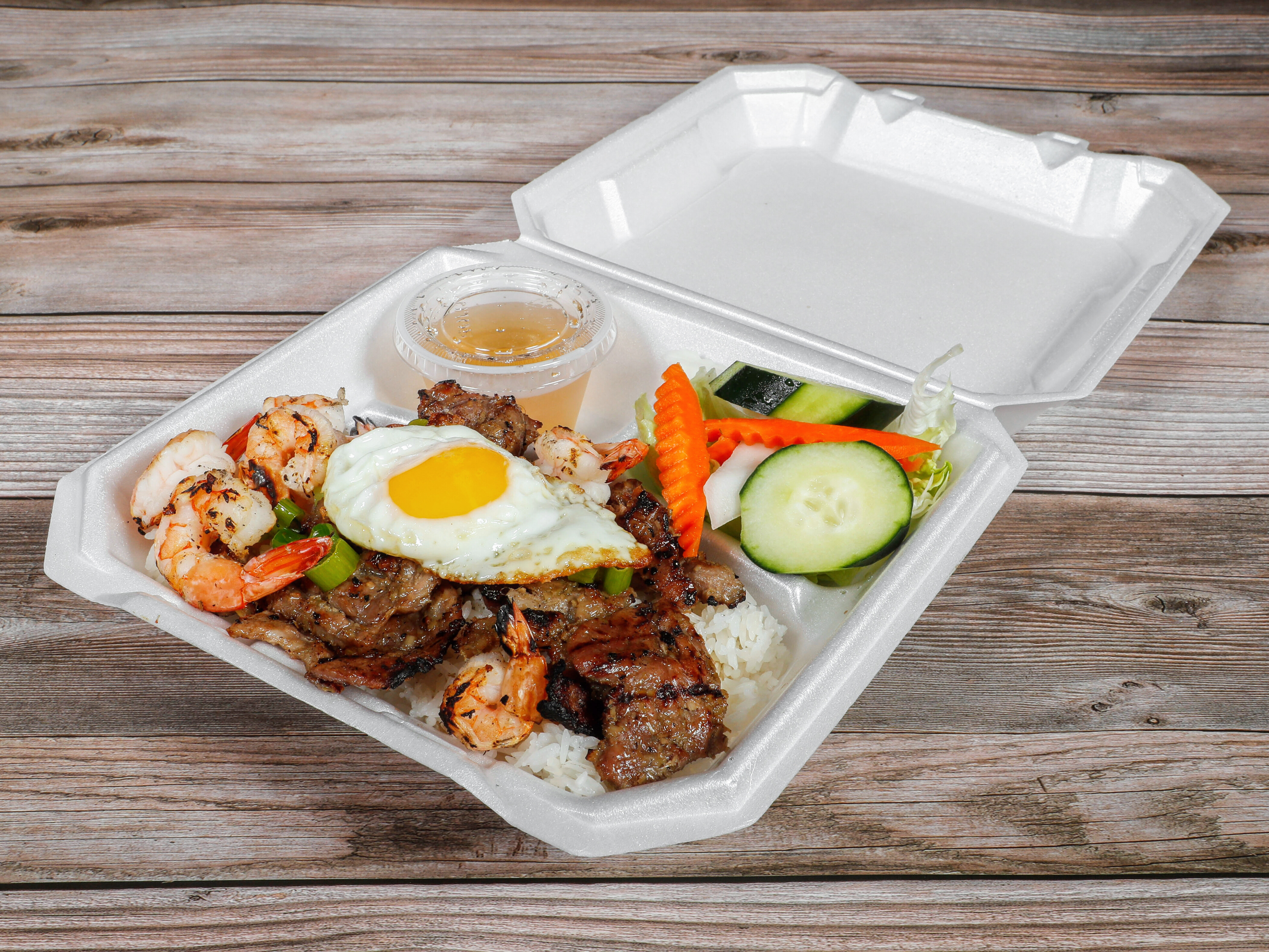 Order Com Thit Heo Tom Nuong Trung Opla food online from Pho Lucky Restaurant store, Stockton on bringmethat.com