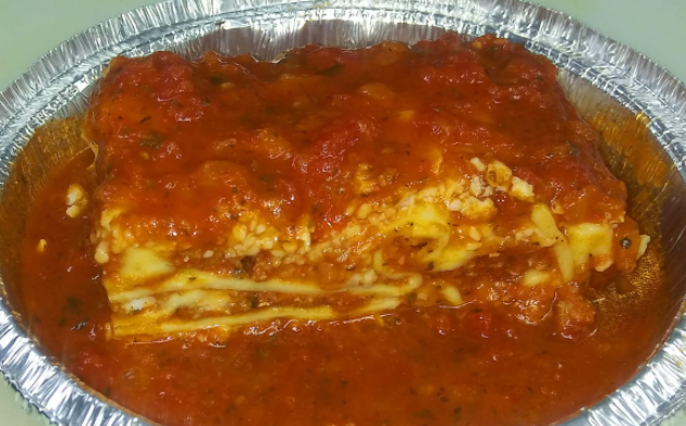 Order Lasagna and  Beef with Sauce  food online from Louis Pizza store, Garland on bringmethat.com