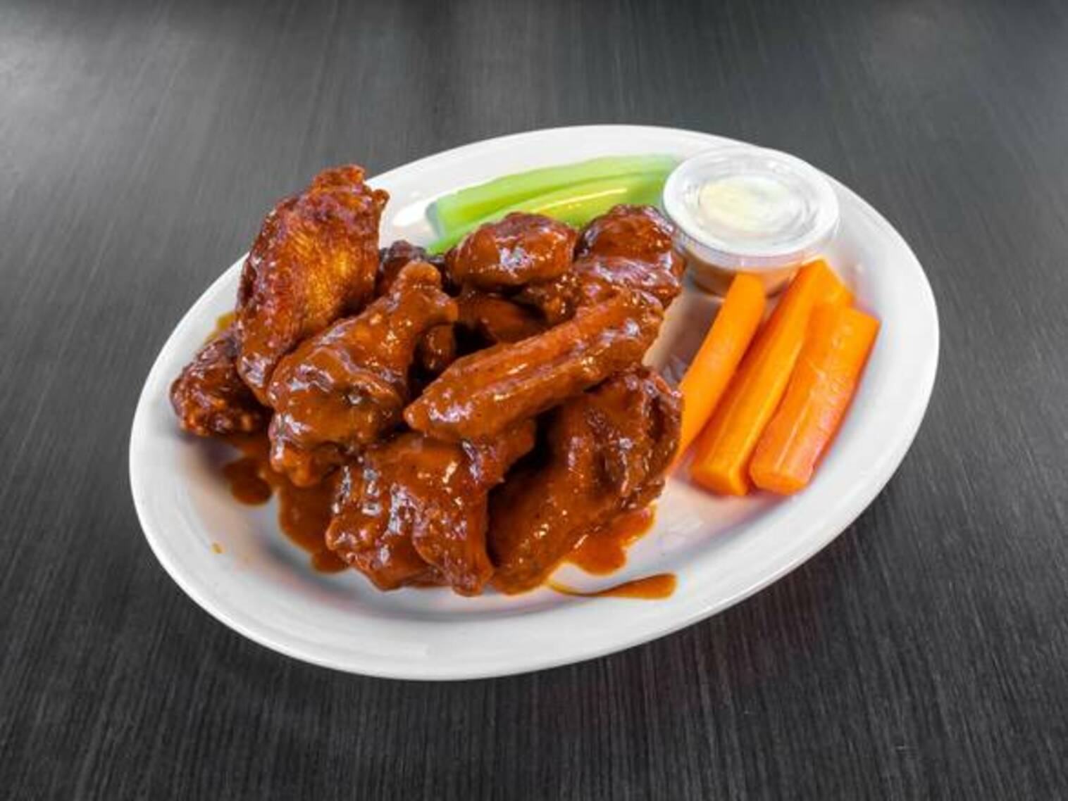 Order Max’s Favorite Wings food online from Flancers store, Mesa on bringmethat.com