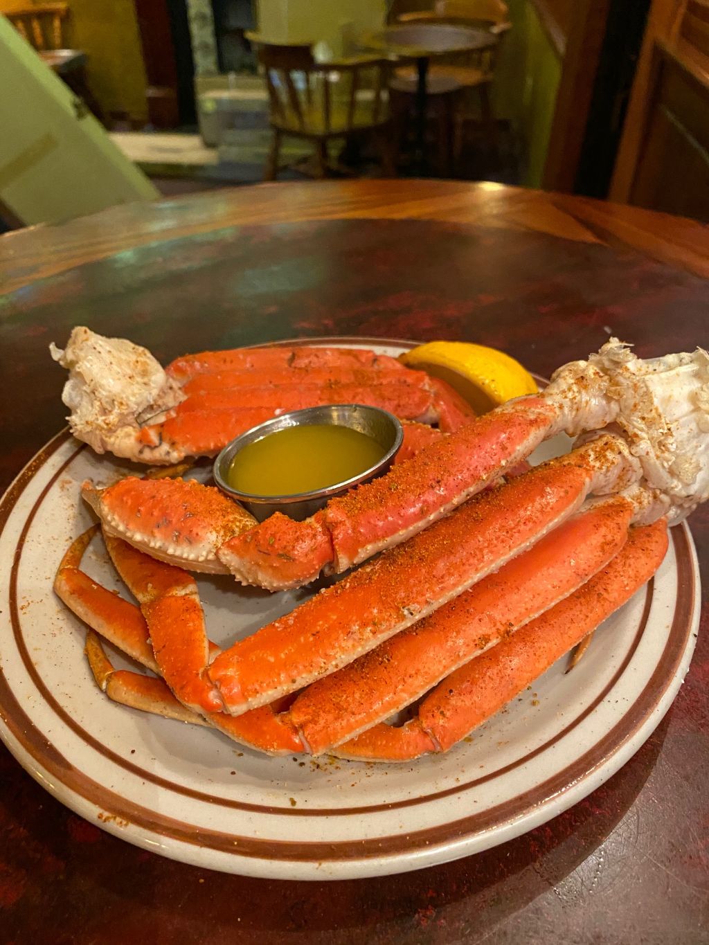Order Alaskan Snow Crab Legs food online from The Ugly Oyster Drafthaus store, Reading on bringmethat.com