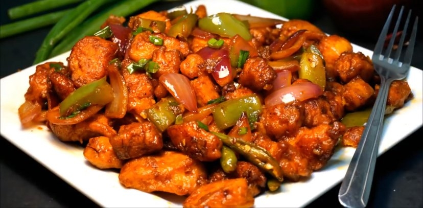 Order Chilli Chicken Entree Big food online from Minerva Indian Cuisine store, Gaithersburg on bringmethat.com