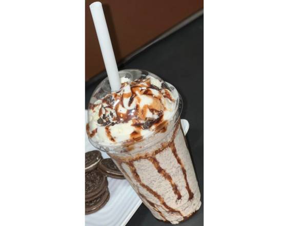 Order Oreo Milkshake food online from Mi Finca Mexican Food store, Roslindale on bringmethat.com