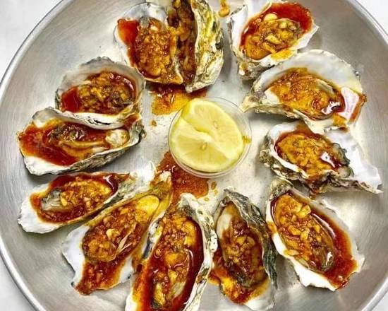 Order Steam Oysters food online from Matthews Crab House store, Matthews on bringmethat.com