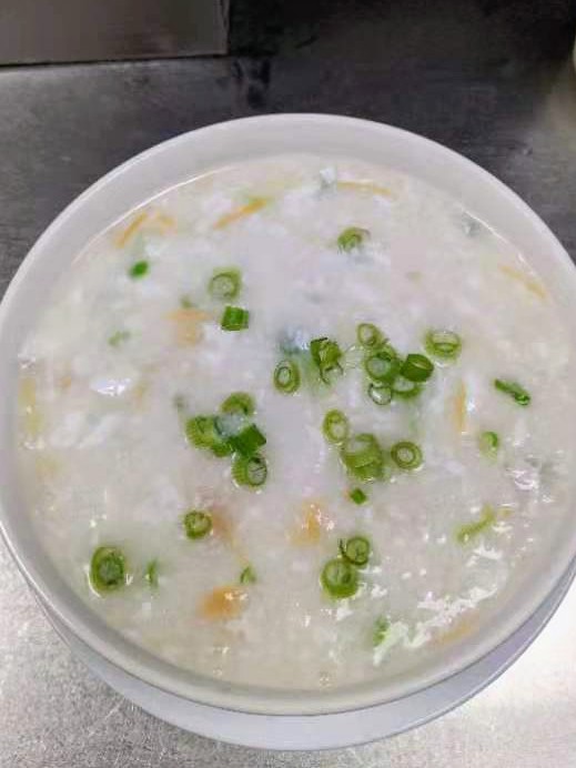 Order 183. Dried Scallop Porridge food online from Kirin Chinese Restaurant store, Mountain View on bringmethat.com