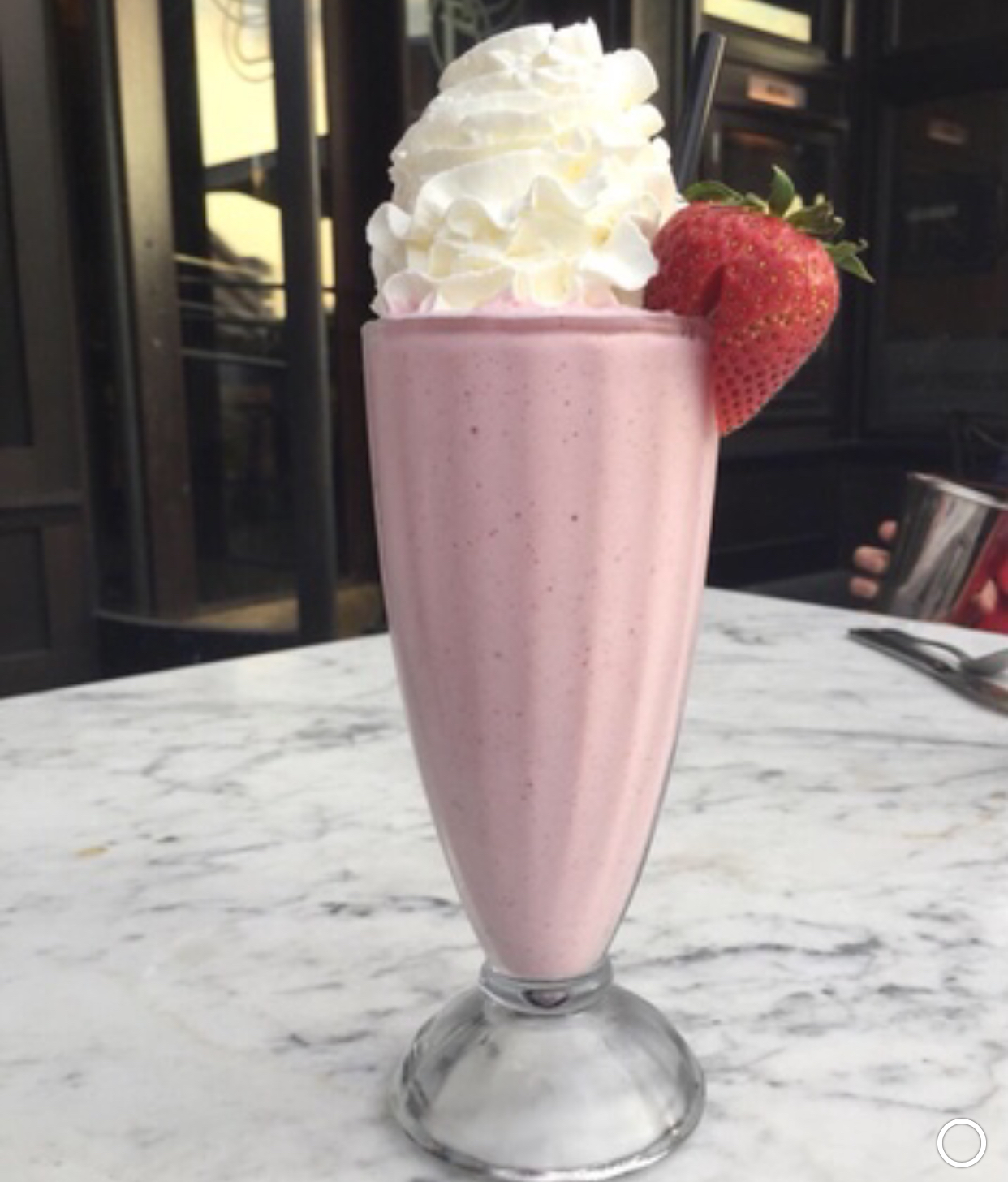 Order Strawberry Milkshake food online from Nola Mia Gelato Cafe store, New Orleans on bringmethat.com