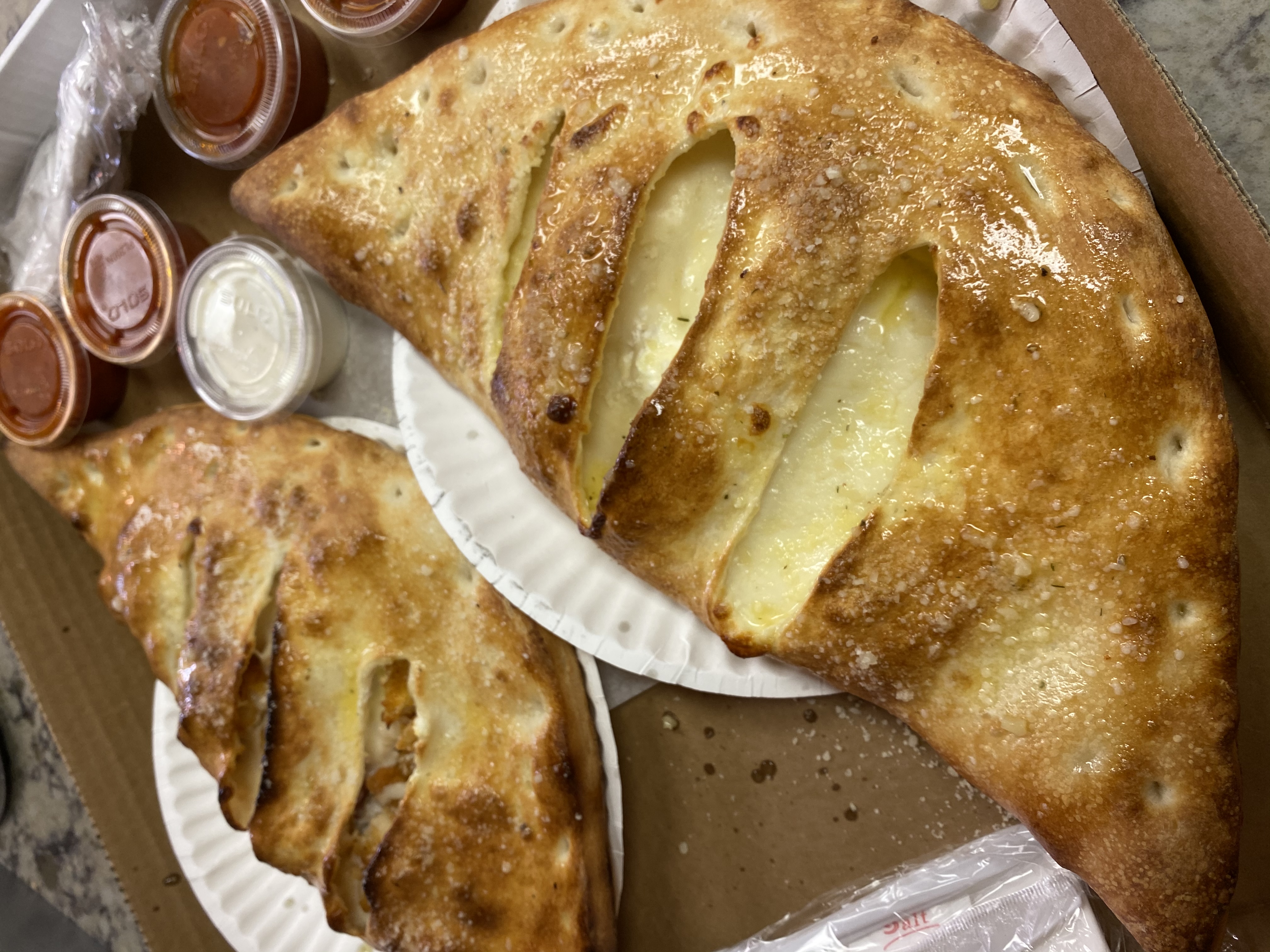Order Teriyaki Chicken Calzone food online from Tuscan Pizza Crust store, Buffalo on bringmethat.com