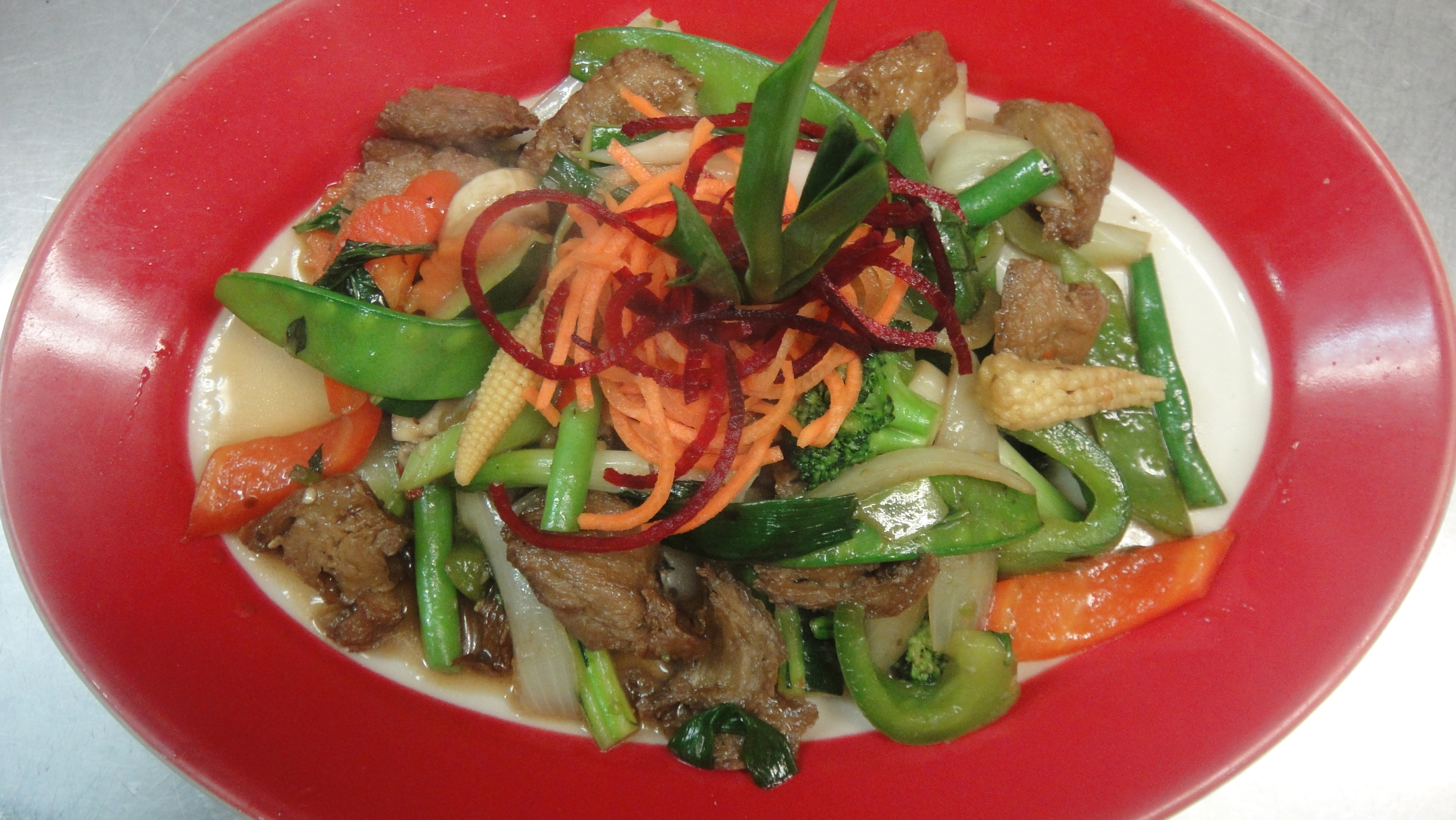 Order V2. Basil Garden food online from Cha-Ba Thai Cuisine store, Long Beach on bringmethat.com