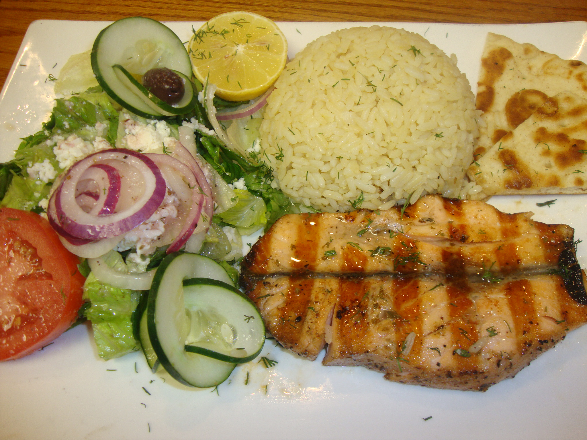 Order Seafood Quick Platter food online from Yummy Gyro store, Willston Park on bringmethat.com