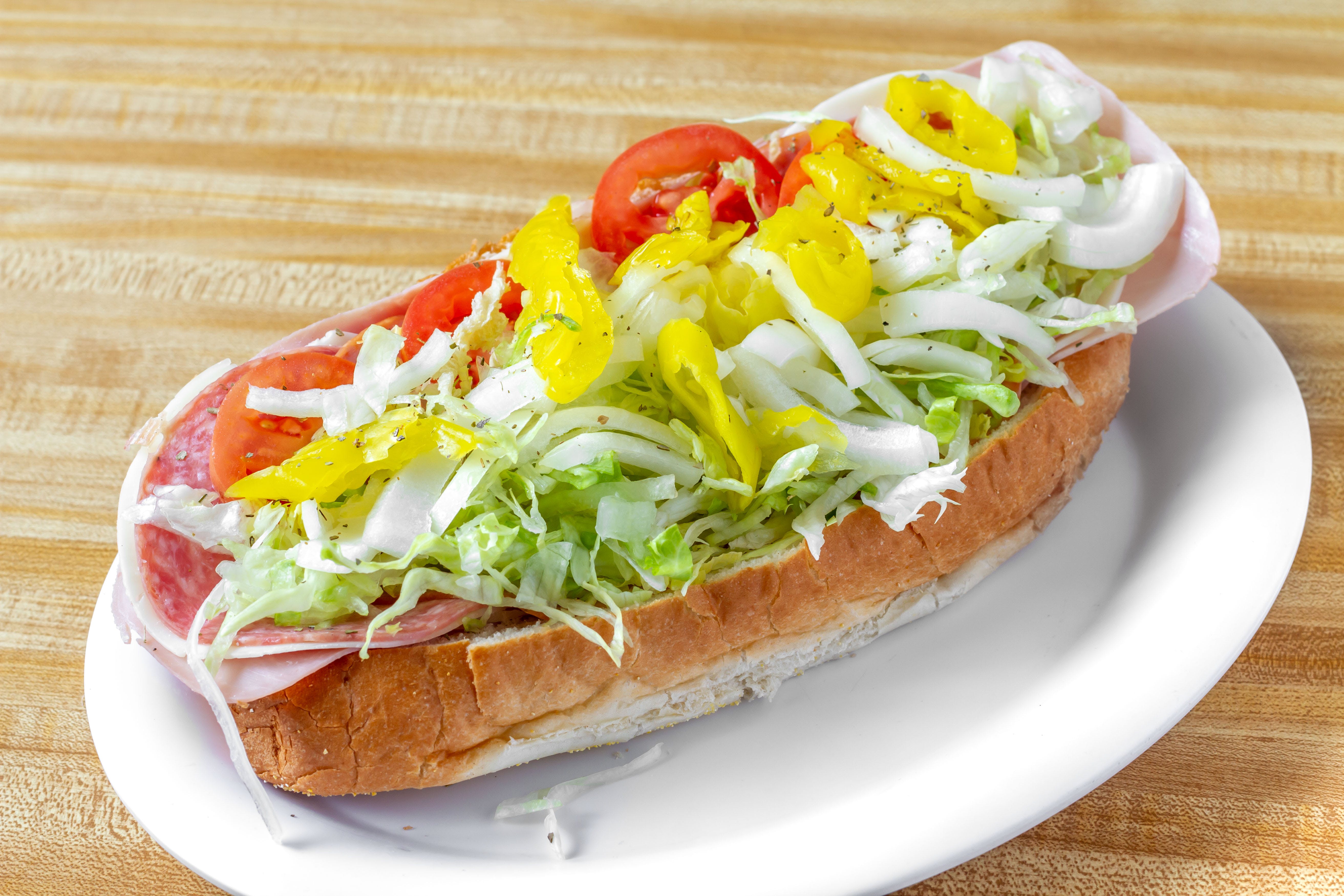 Order Italian Cold Cut Sub - 10'' food online from Classico Pizzeria store, Westminster on bringmethat.com
