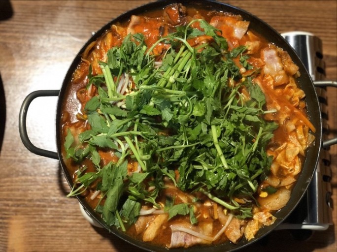 Order 6D. Jju Sam Jungol 쭈삼전골 food online from Dae Bak store, Philadelphia on bringmethat.com
