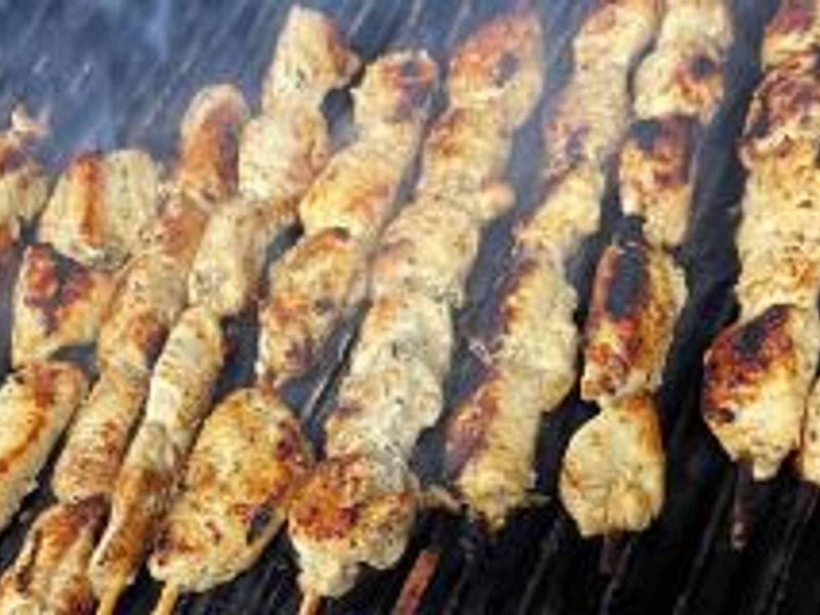 Order 10 Pcs. Chicken Kabob food online from Squabs Gyros store, Melrose Park on bringmethat.com