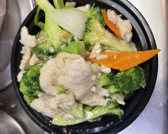 Order Gluten Free Chicken Broccoli  food online from Asian wok cafe store, Alexandria on bringmethat.com