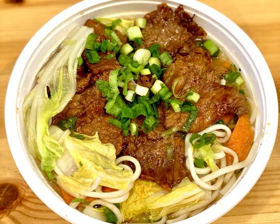 Order Beef Noodles Soup food online from Chard Asian Grill store, Tempe on bringmethat.com