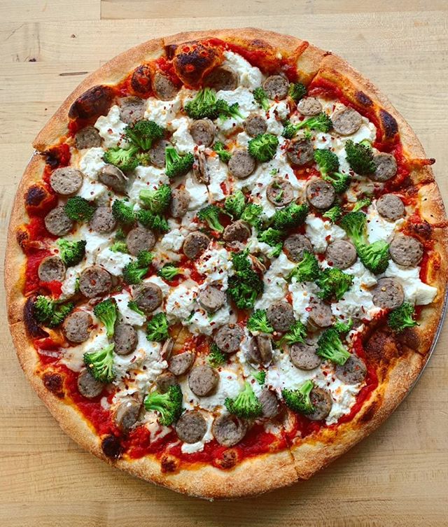 Order Little Italy food online from Mikey's Pizza store, Westlake on bringmethat.com