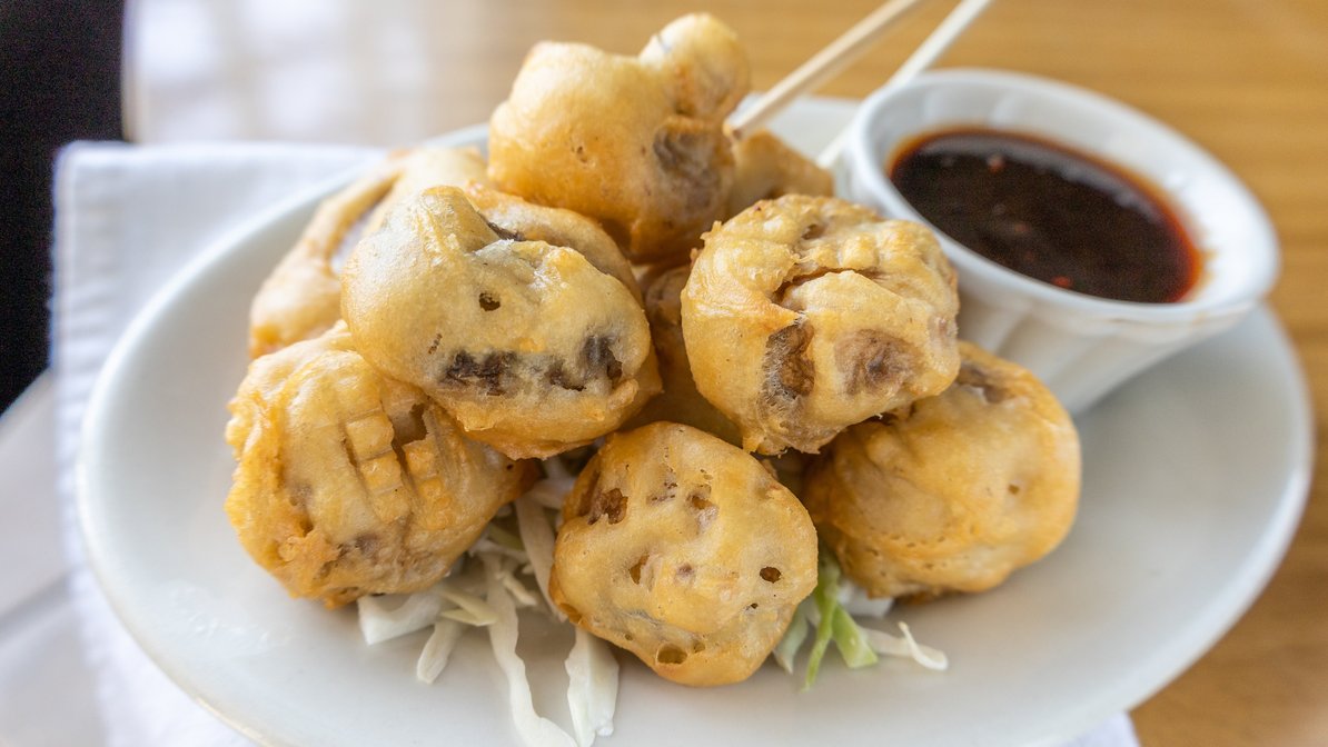 Order Fried Mushrooms food online from Blue Gibbon Chinese Restaurant store, Cincinnati on bringmethat.com
