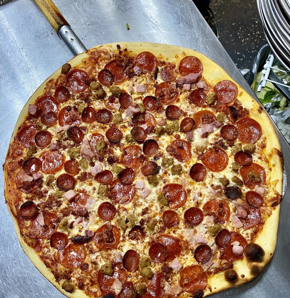 Order The Black Diamond Pizza - 12'' food online from Alpine Pizza store, Boise on bringmethat.com