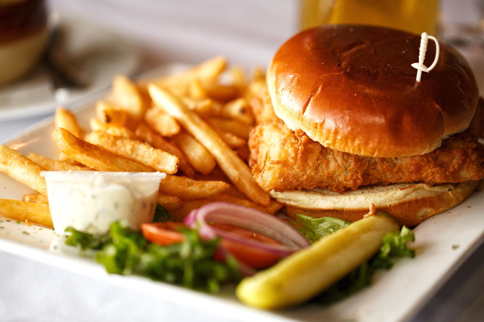 Order Guinness Fish Sandwich food online from Murphy Pub & Grill store, Rockford on bringmethat.com