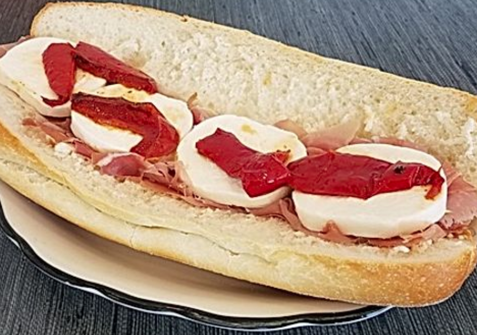 Order 8. Italian Sub food online from Angelo's Pizza store, Woodbridge Township on bringmethat.com