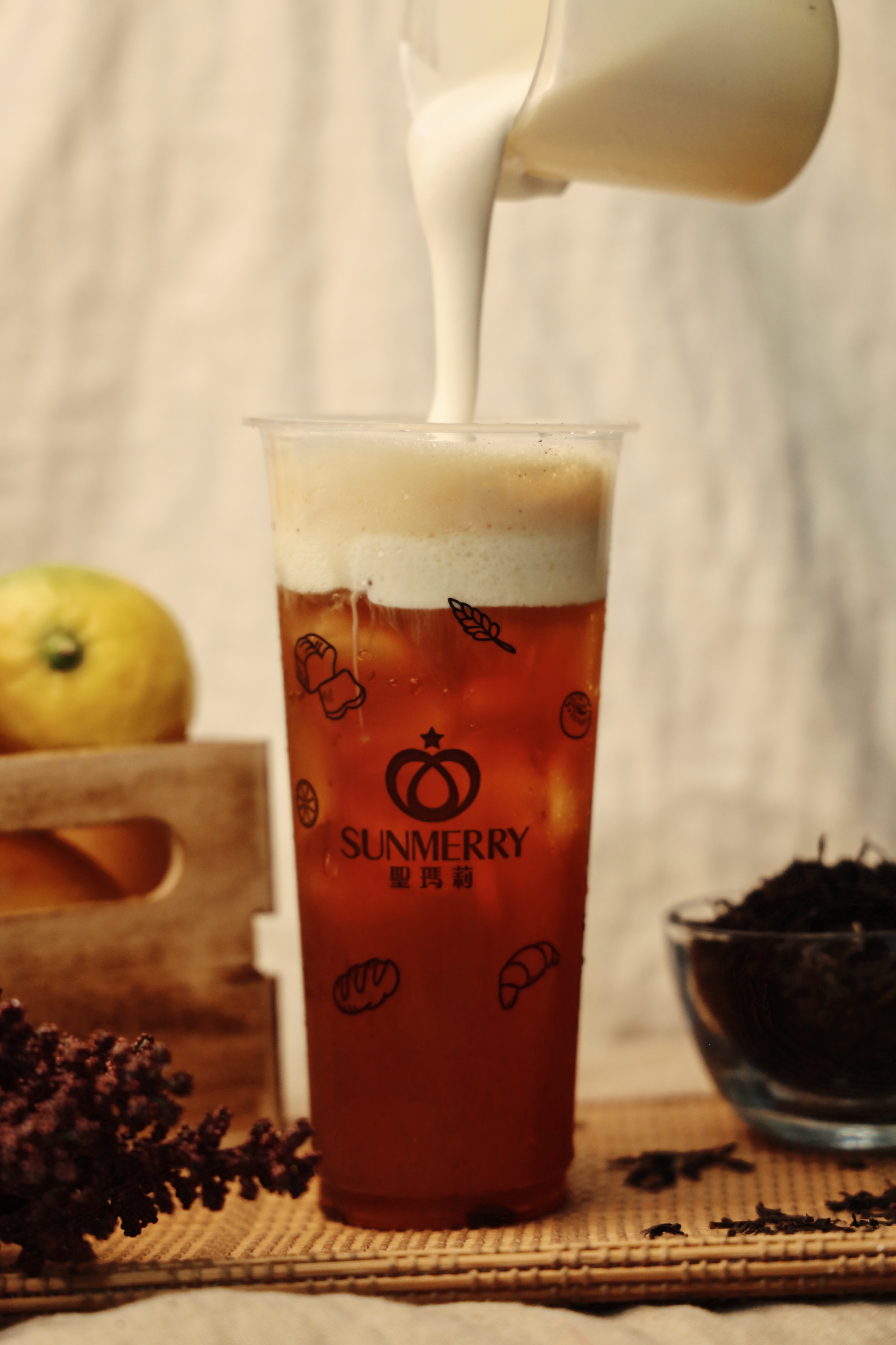 Order Black Tea with Salted Cheese food online from Sunmerry Coffee store, Brea on bringmethat.com