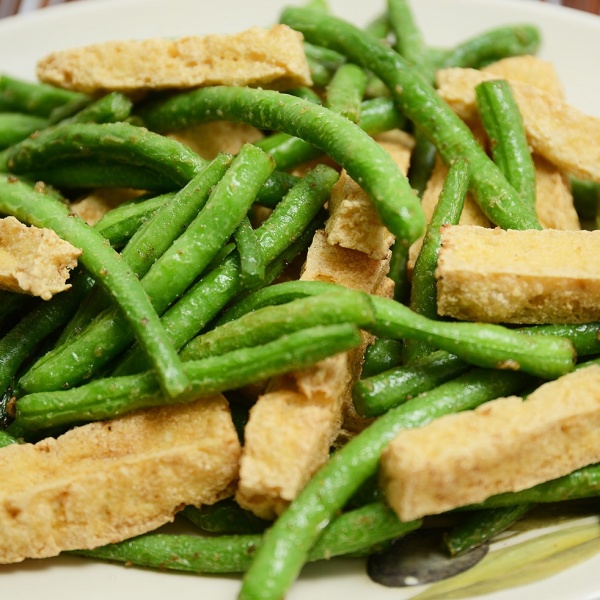 Order V1. Salt and Pepper String Beans and Tofu food online from Golden moon restaurant store, Daly City on bringmethat.com