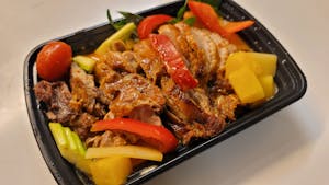 Order DS-6. Roasted Duck Curry food online from Thai Smile store, Hamden on bringmethat.com