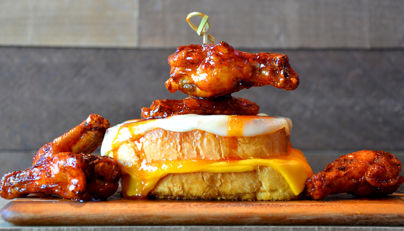 Order Triple Cheese and Wings food online from American Grilled Cheese Company store, Lynnwood on bringmethat.com