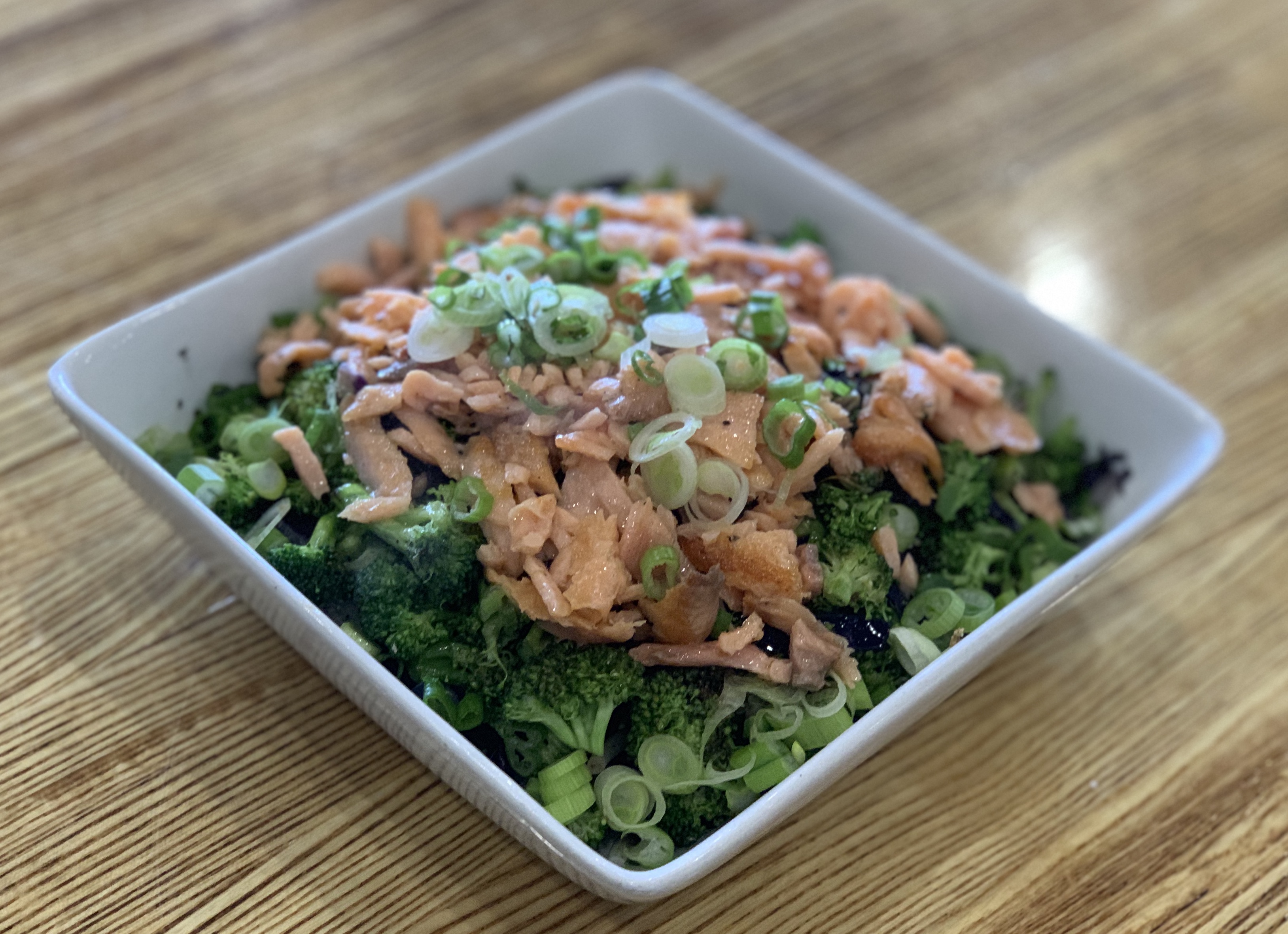 Order Smoked Salmon Bowl food online from Apple A Day Cafe store, Miami Beach on bringmethat.com