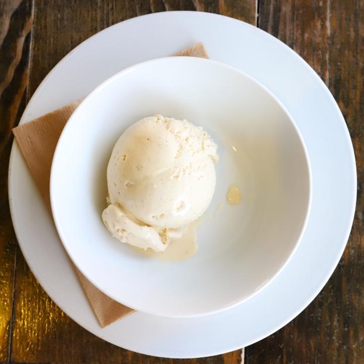 Order Bowl Brown Sugar Rum Ice Cream food online from Plank Seafood Provisions store, Omaha on bringmethat.com