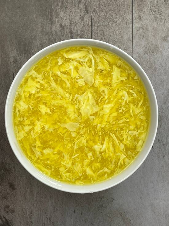 Order Egg Drop Soup (Large) food online from Jen's Chinese Food & Catering store, Seaford on bringmethat.com