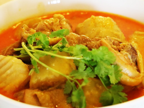 Order Chicken Curry with Baguette (Bánh mì cà ry gà) food online from Hello Saigon store, New York on bringmethat.com