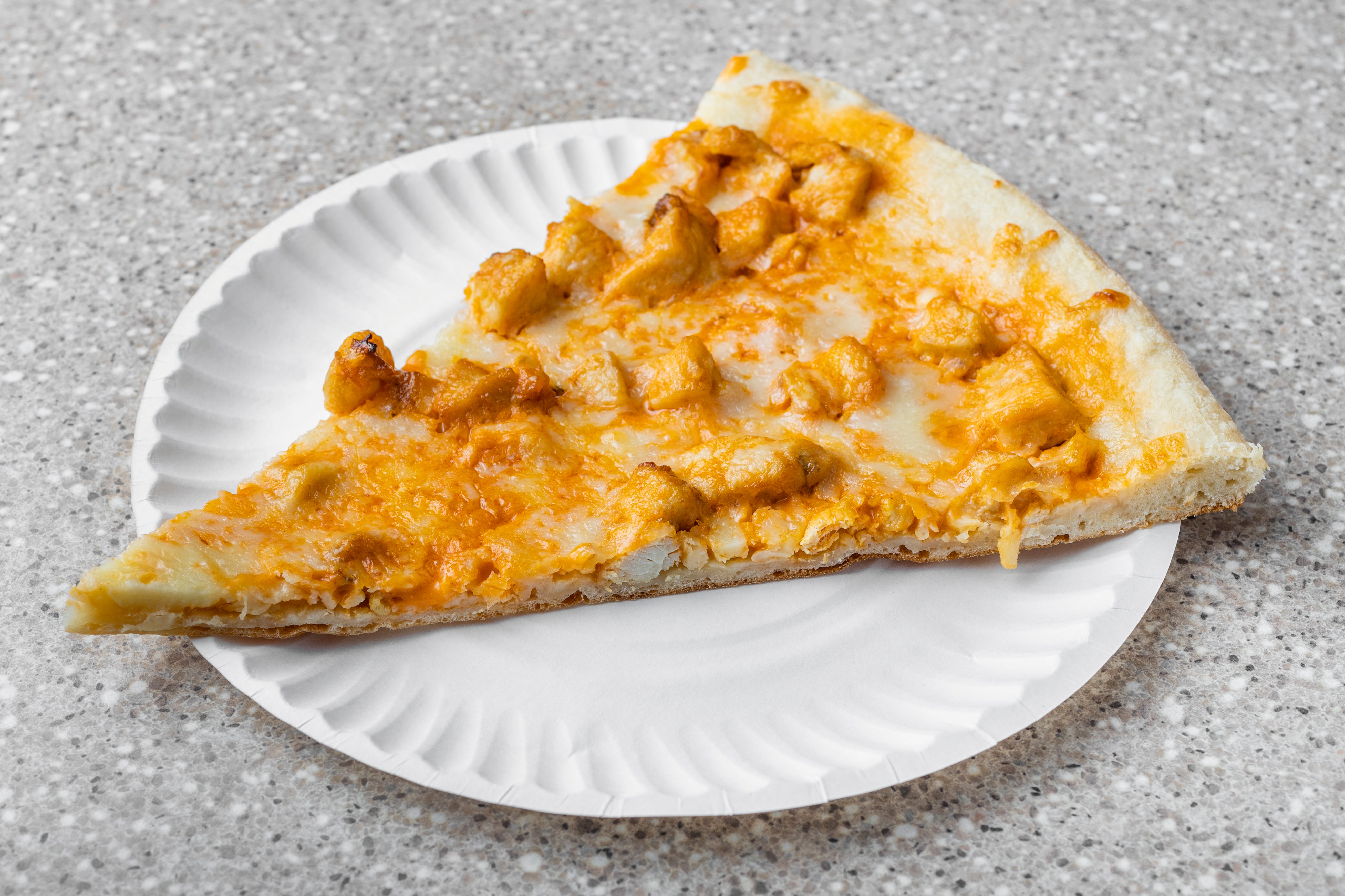 Order Buffalo Chicken Pizza - Small 14'' (6 Slices) food online from Campus pizza & gyro store, Hempstead on bringmethat.com