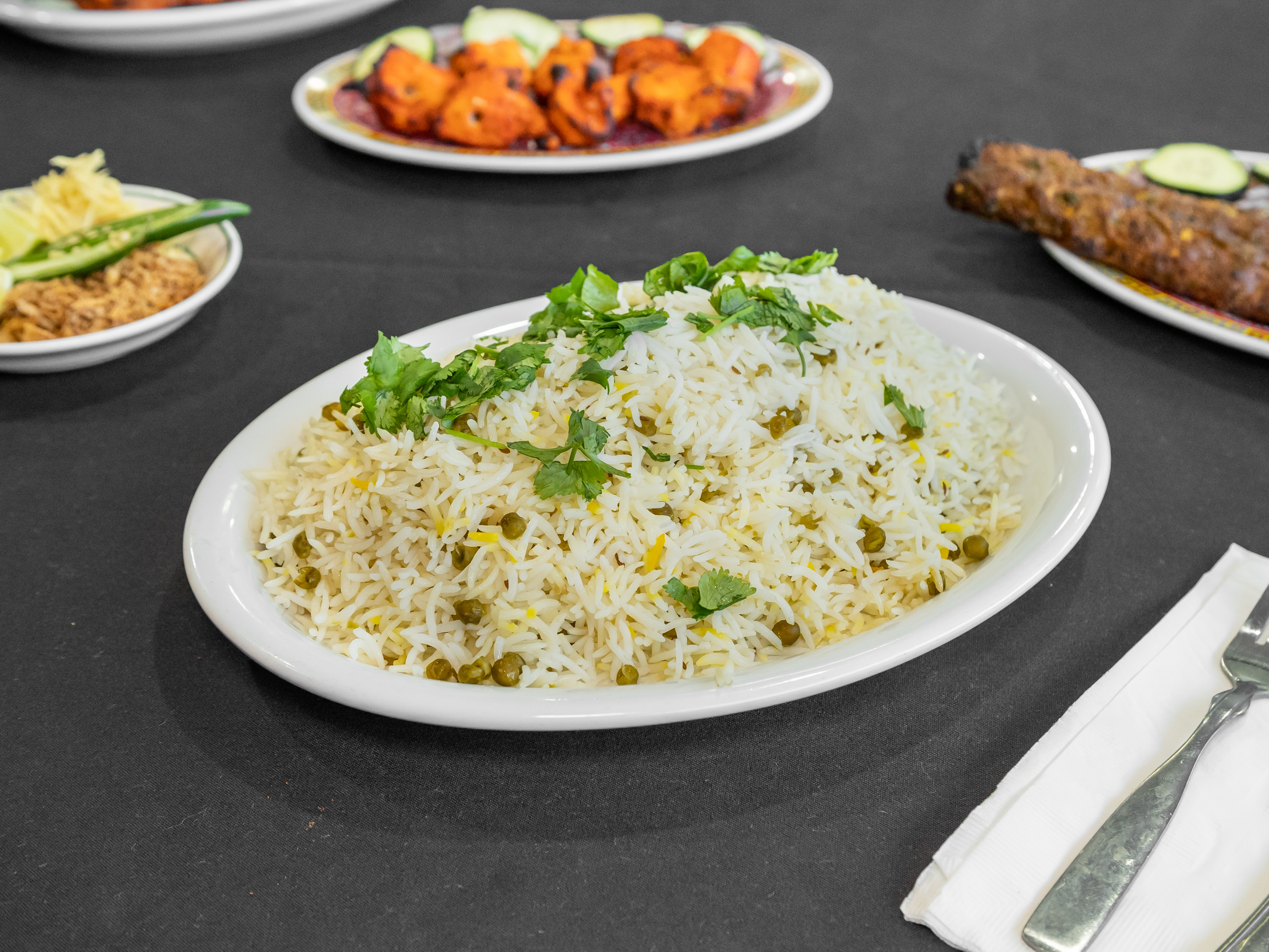 Order White Rice food online from Tawakal Tandoori store, Los Angeles on bringmethat.com
