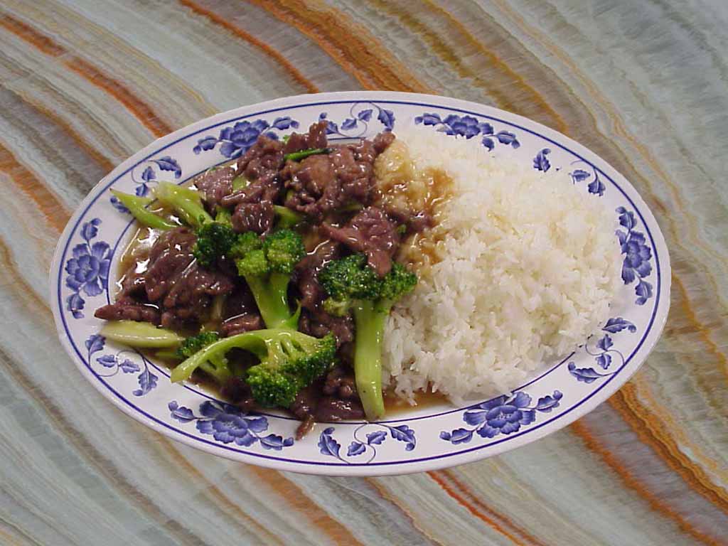 Order 809. Beef with Broccoli over Rice Plate food online from San Sun store, San Francisco on bringmethat.com
