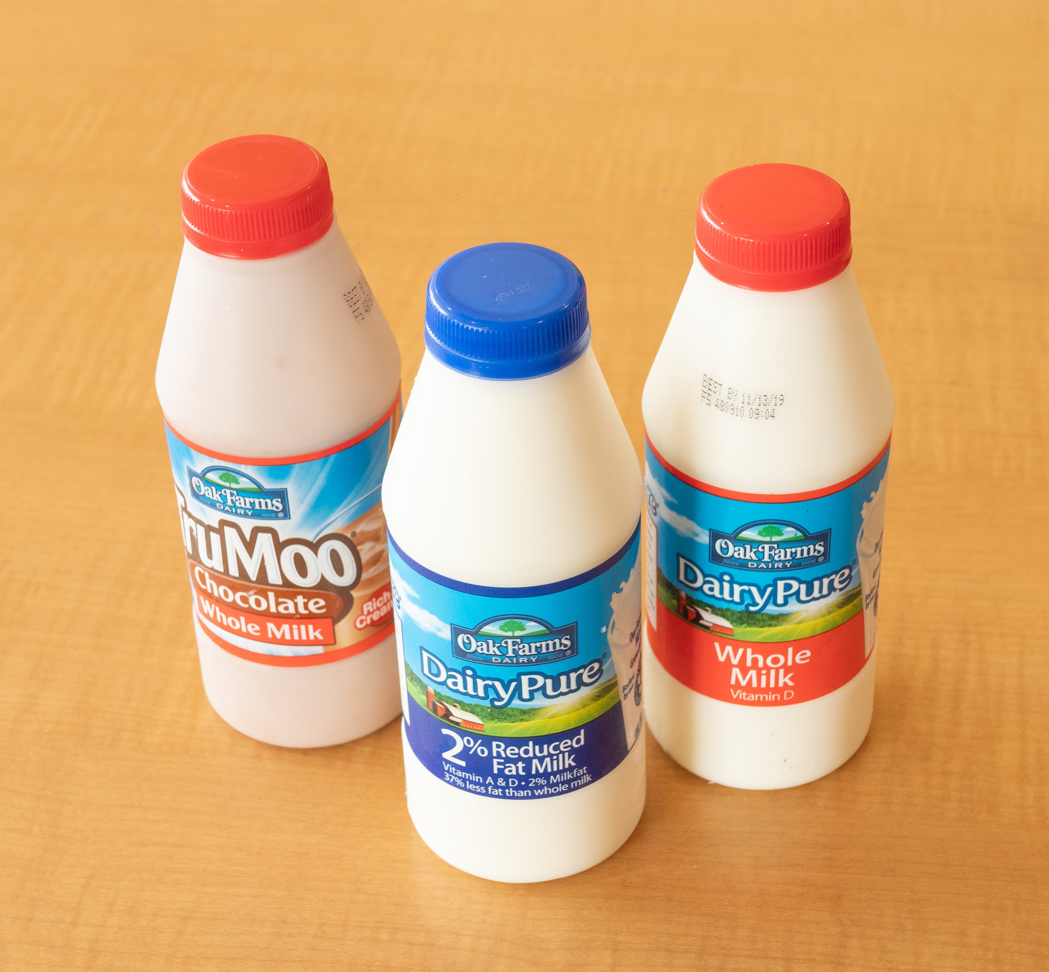 Order 16 oz. Bottled Whole Milk food online from Sara Donuts store, Euless on bringmethat.com