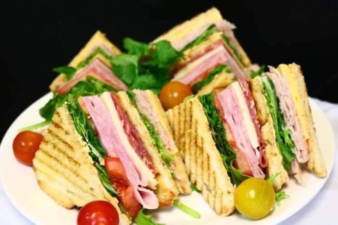 Order House Club Sandwich   food online from 8th Street Deli store, National City on bringmethat.com