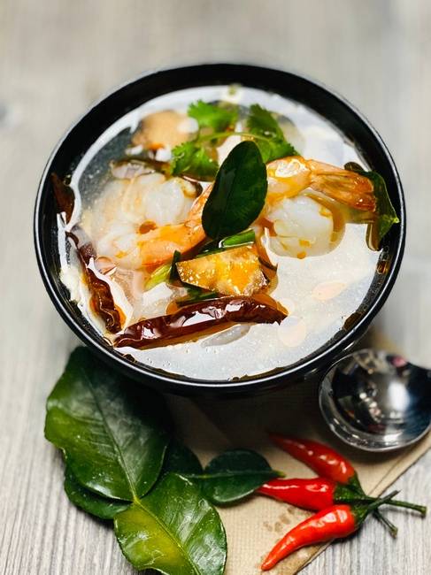 Order Tom Yum (Bowl) - Vegetarian food online from Lanna Thai store, San Jose on bringmethat.com