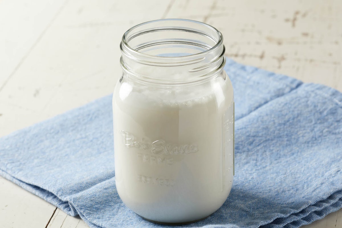 Order 2% White Milk food online from Bob Evans store, Columbus on bringmethat.com