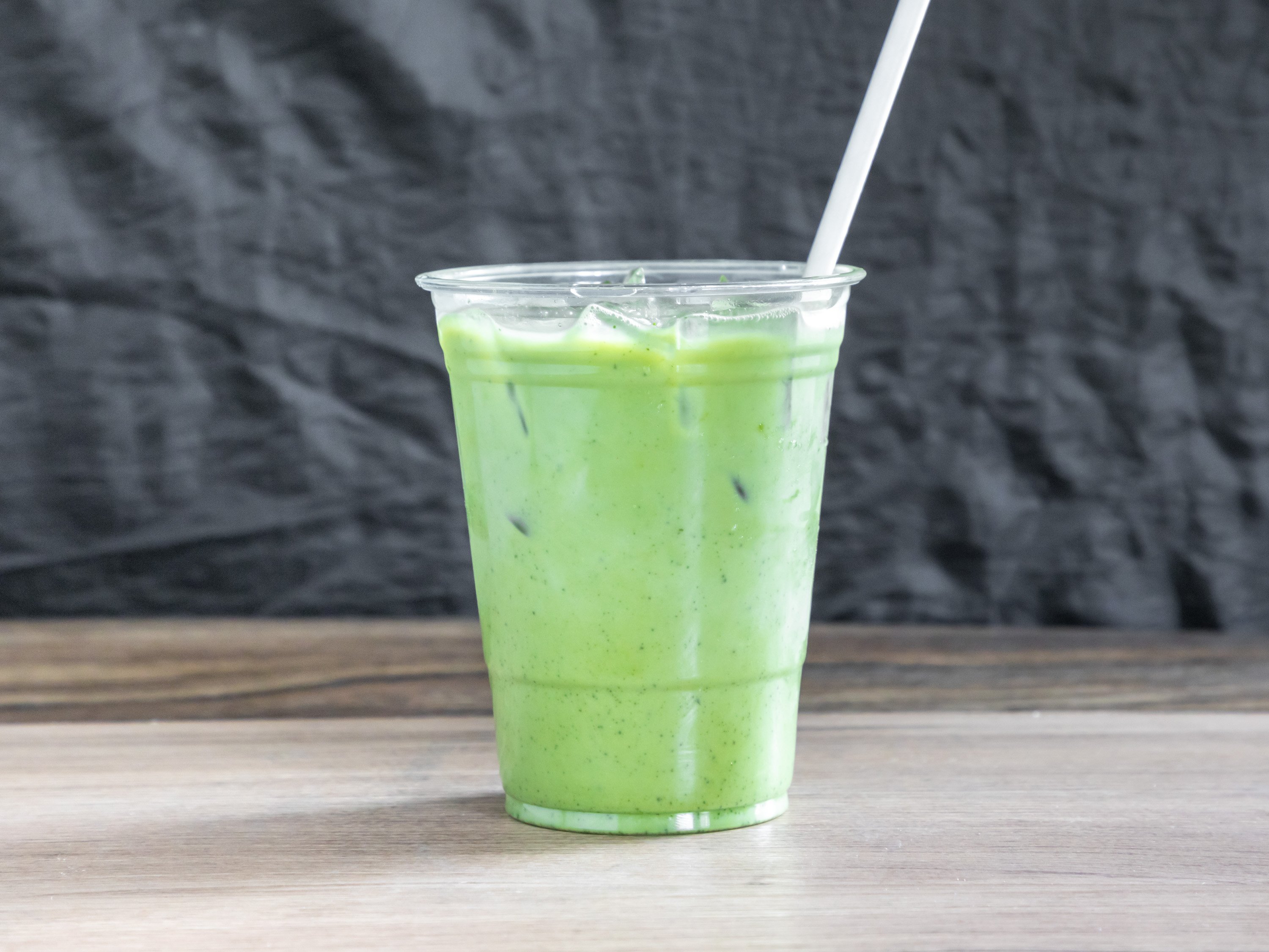 Order Iced Matcha Latte food online from Black Dog Coffee store, Los Angeles on bringmethat.com