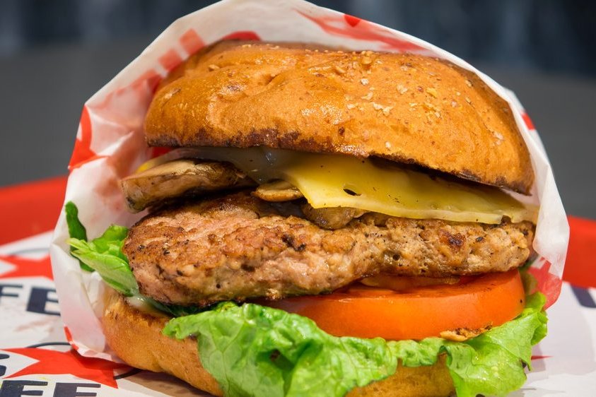 Order 1/4 lb Turkey Burger food online from Us Cafe store, Smyrna on bringmethat.com