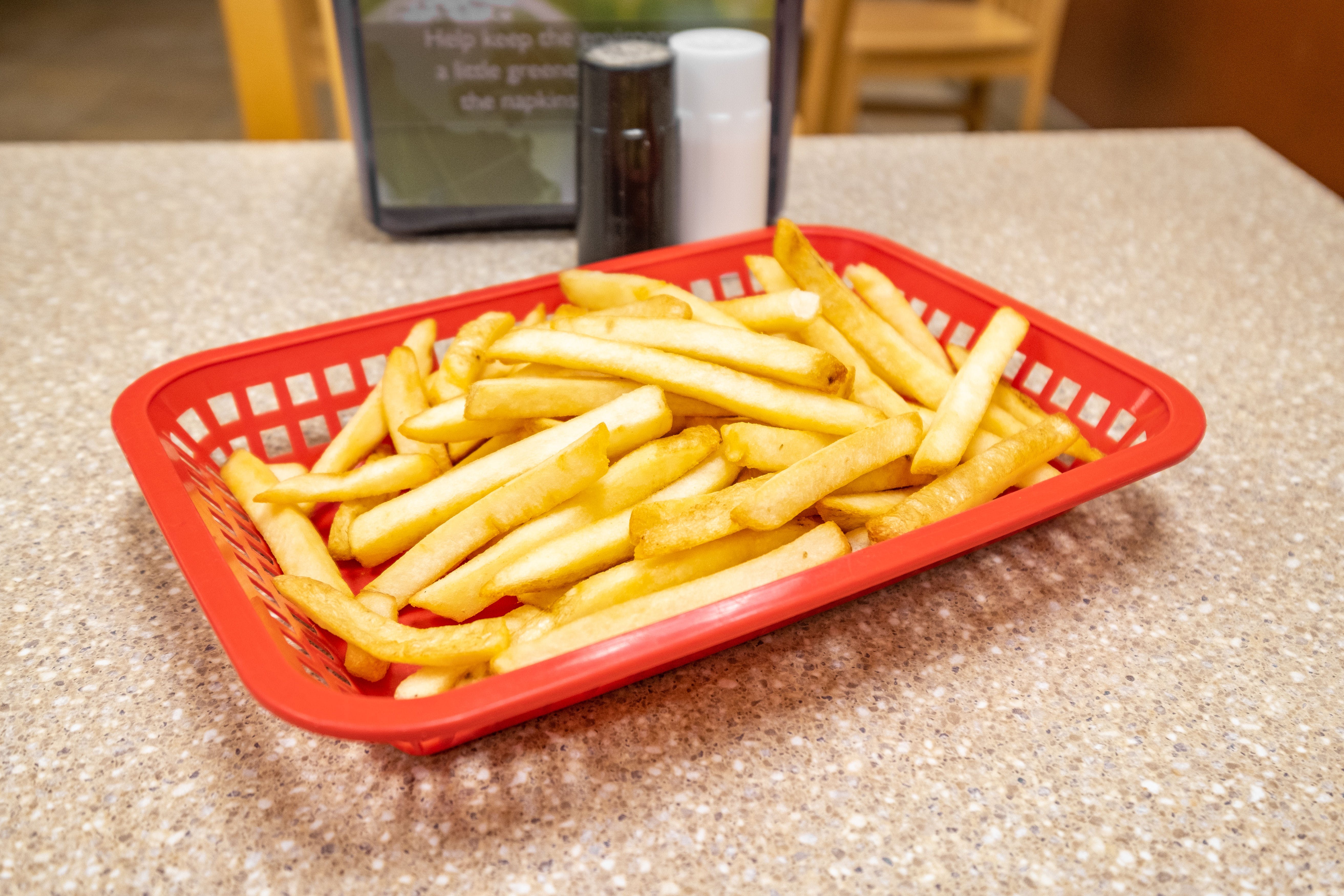Order French Fries - Appetizer food online from Roma Breakfast & Pizzeria store, Columbia on bringmethat.com