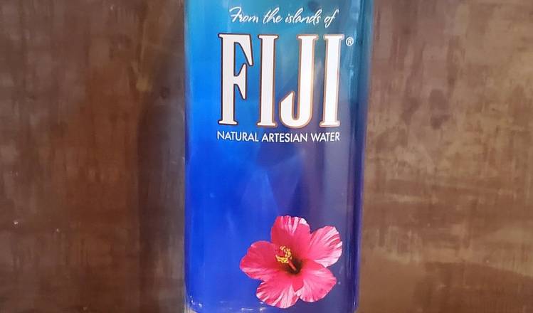 Order FIJI WATER food online from Tokyo Hot Chicken By Mina store, San Francisco on bringmethat.com
