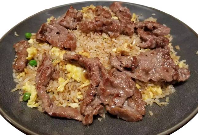 Order Beef Fried Rice food online from Oishi Teriyaki & Sushi store, Paramount on bringmethat.com
