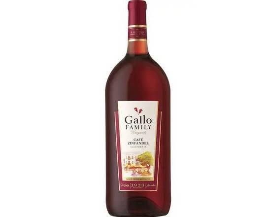 Order Gallo Family Vineyards Cafe Zinfandel, 1.5L blush wine (9.0% ABV) food online from NEWBRIDGE WINES & SPIRITS CORP store, Levittown on bringmethat.com