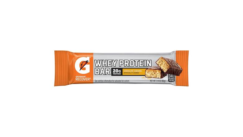 Order Gatorade Recover Chocolate Caramel Whey Protein Bar food online from Route 7 Food Mart store, Norwalk on bringmethat.com